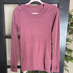 Lululemon Swiftly Tech Long Sleeve Shirt 2.0